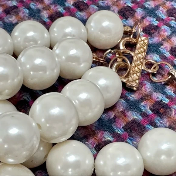 ***SOLD*** JEROLLIN PEARL CLUSTER Statement Necklace 17” VINTAGE Signed - Picture 8 of 16